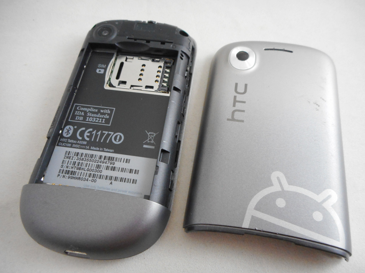 海外用携帯　HTC A3288 TATTOO 　ジャンク 電池なし　中古