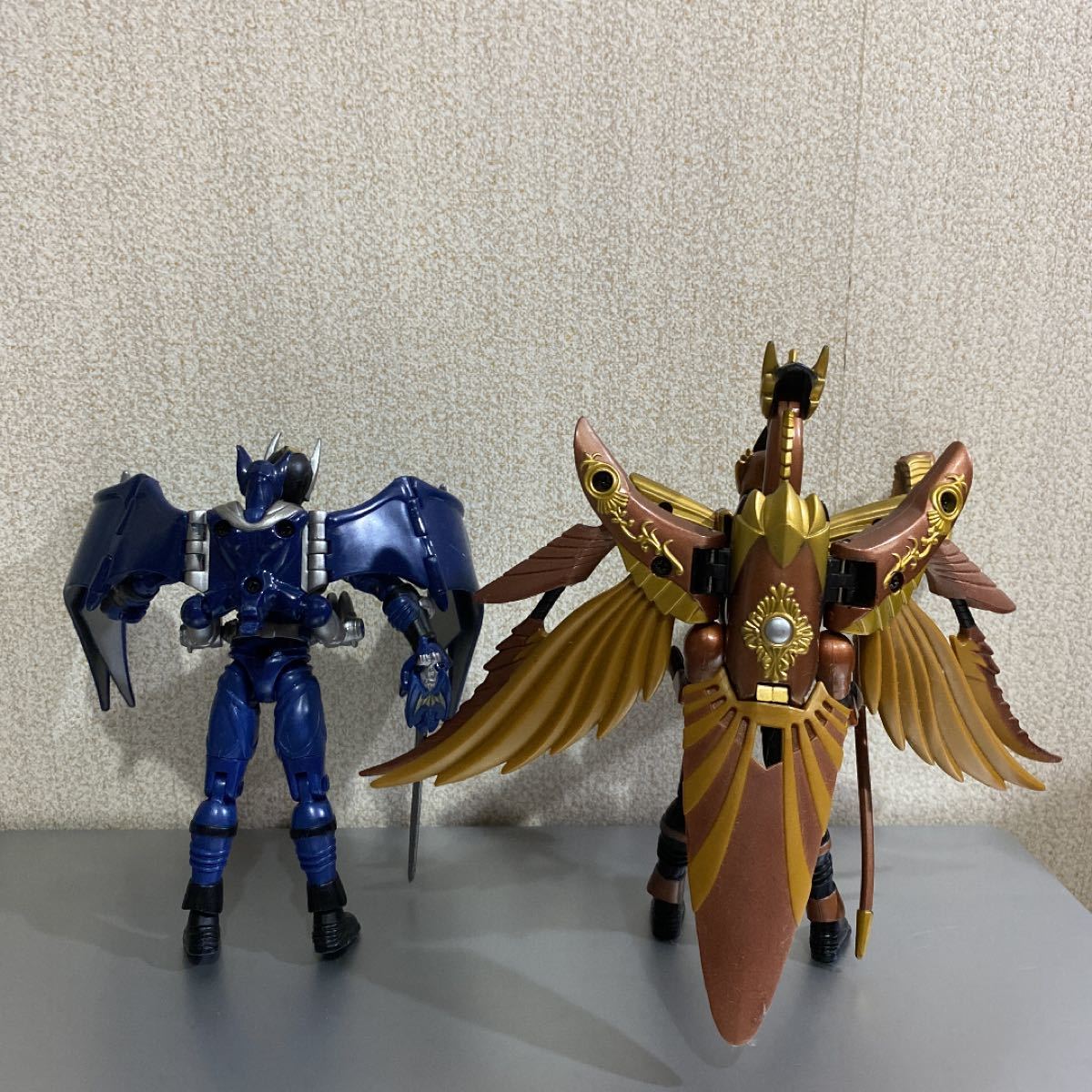 Paypayフリマ 仮面ライダー龍騎 ナイト ラス オーディン 2体セット