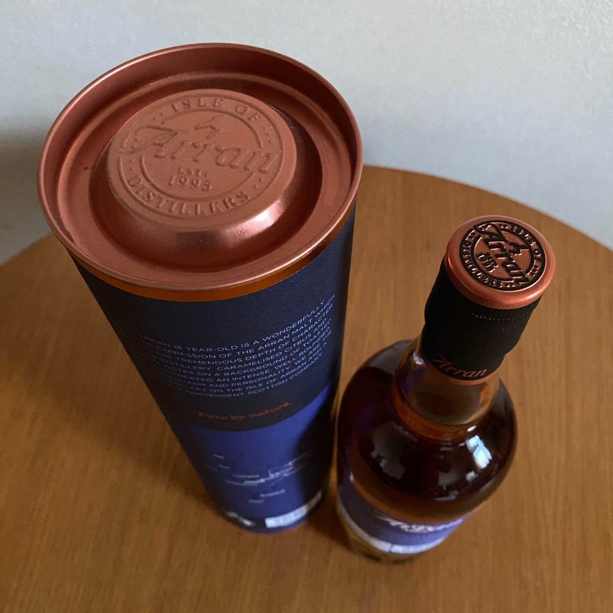 アラン18年 旧ボトル 冊子付き 700ml 46% ウィスク・イー アラン18年 旧ボトル 冊子付き 700ml 46% ウィスク・イー