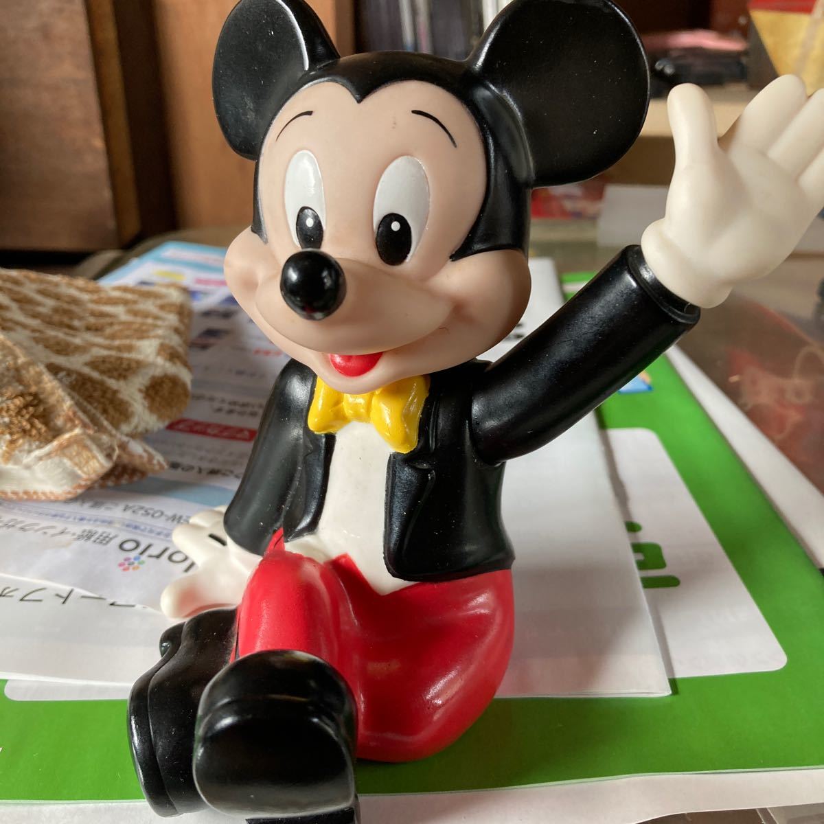 Paypayフリマ 東京ディズニーランドで 買いました かわいいミッキーの 貯金箱です Paypayフリマ 東京ディズニーランドで 買いました かわいいミッキーの 貯金箱です