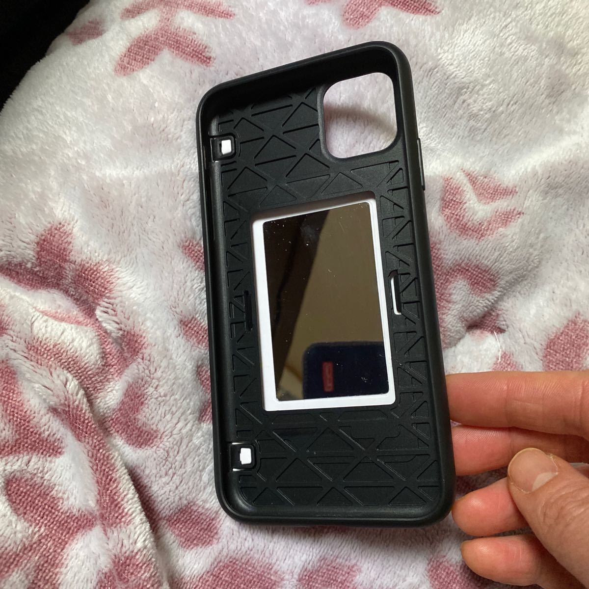 今月限定出品　スヌーピー iphoneケース ミラー付き 背面 カード収納付き ピーナッツ iPhone11