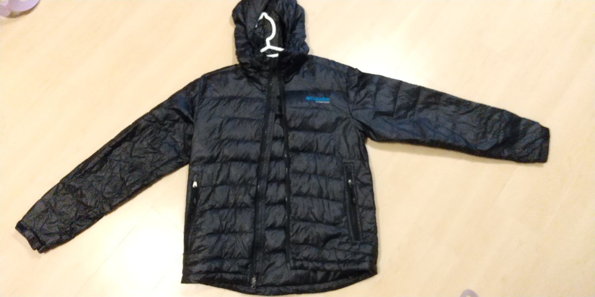 コロンビア（Columbia）ダウンジャケットパーカーDown Jacket hoodie Black　ブラック  SIZE M 
