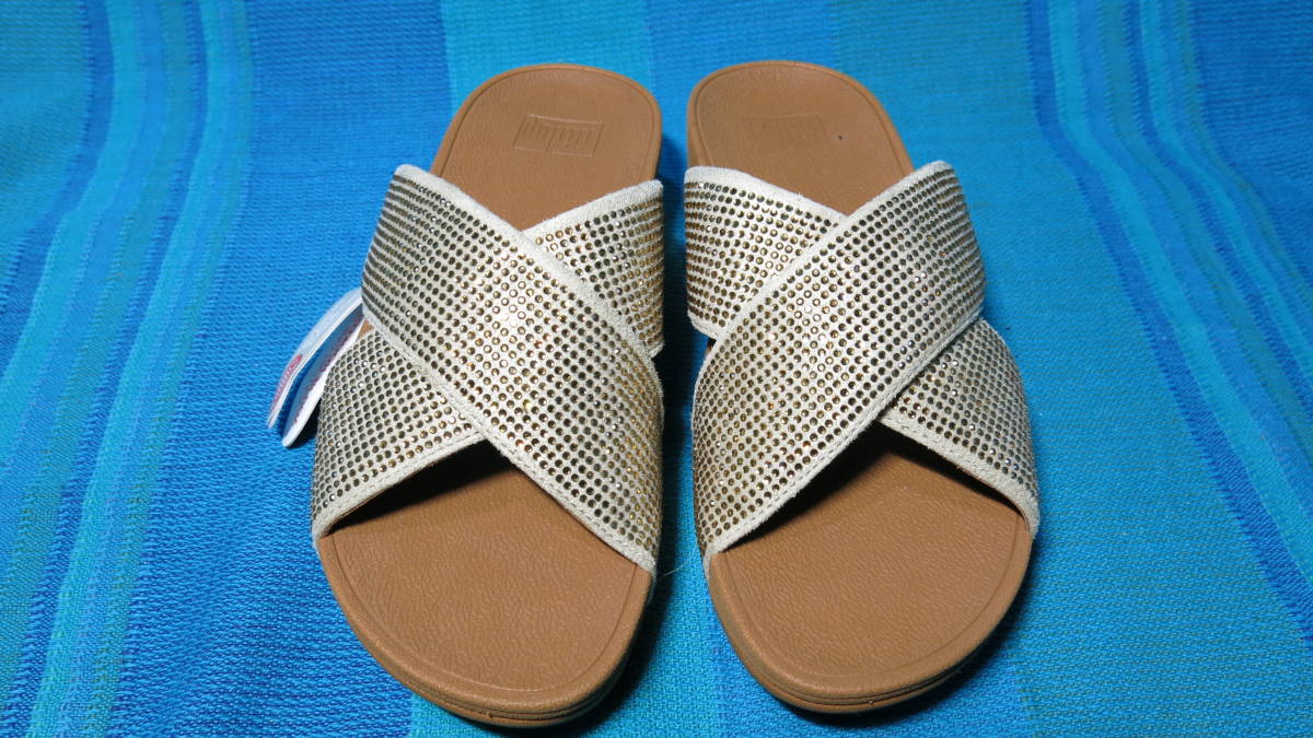 展示品 汚れ有 fitflop フィットフロップ RITZY SLIDE スライドサンダル 金 靴 レディース サンダル キラキラ US05 UK03 EUR36 22cm 22.5cm_画像1