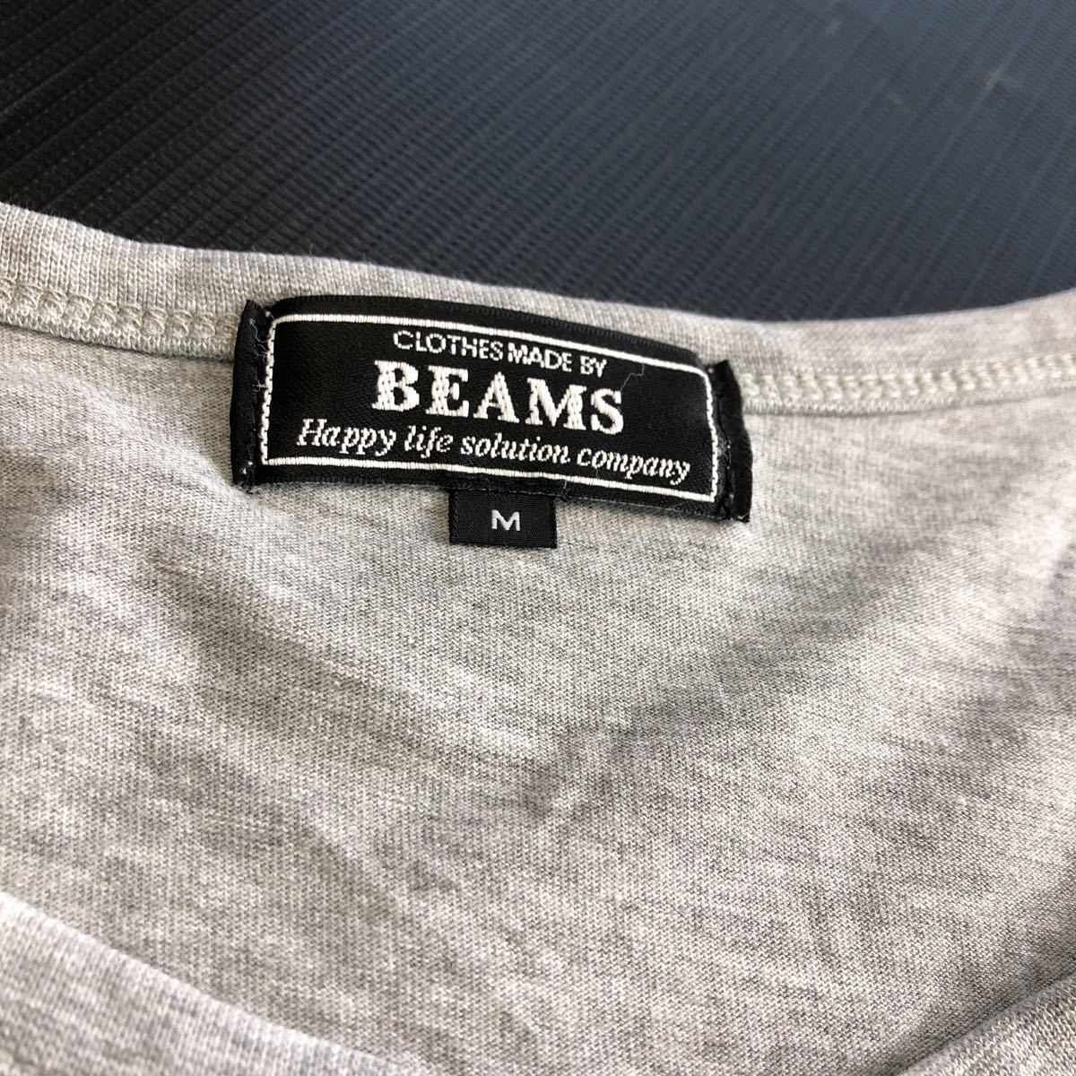 BEAMS ビームス Tシャツ メンズ Mサイズ グレー系 トップス 半袖 (管理番号W379)_画像2