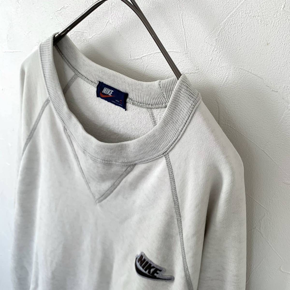Paypayフリマ Nike ナイキ 紺タグ スウェット ビッグシルエット トレーナー グレー メンズ ワンポイント Paypayフリマ Nike ナイキ 紺タグ スウェット ビッグシルエット トレーナー グレー メンズ ワンポイント