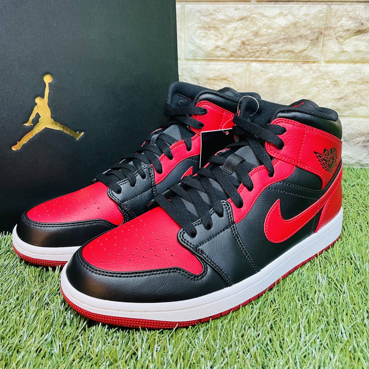 即決 ナイキ エアジョーダン 1 ミッド 34 ブレッド 34 Nike Air Jordan 1 Mid メンズ スニーカー 赤 レッド 29 5cm 送料込み Buyee Buyee Japanese Proxy Service Buy From Japan Bot Online 即決 ナイキ エアジョーダン 1 ミッド 34 ブレッド 34 Nike Air Jordan 1 Mid メンズ スニーカー 赤 レッド 29 5cm 送料込み Buyee Buyee Japanese Proxy Service Buy From Japan Bot Online