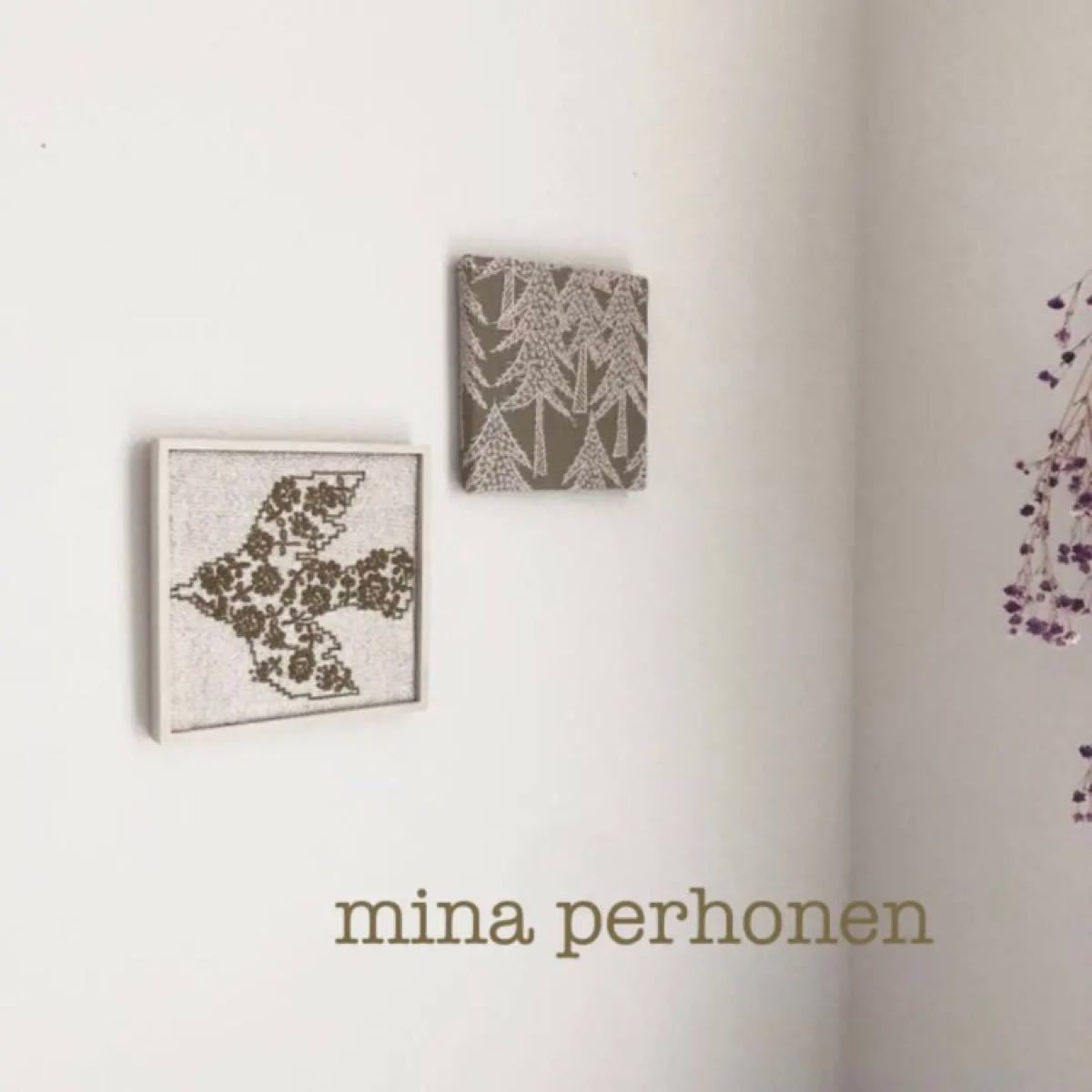 Paypayフリマ Mina Perhonen ミナペルホネン ファブリックパネル 2点セット Paypayフリマ Mina Perhonen ミナペルホネン ファブリックパネル 2点セット