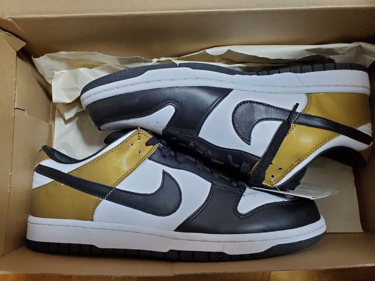 即決】NIKE NIKE DUNK LOW フランスCOURIR クーリエ 黒金エナメル US11