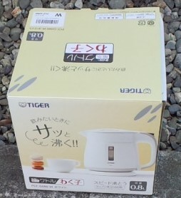 新品タイガー魔法瓶(TIGER) 電気ケトル ホワイト 0.8L PCF-G080-W