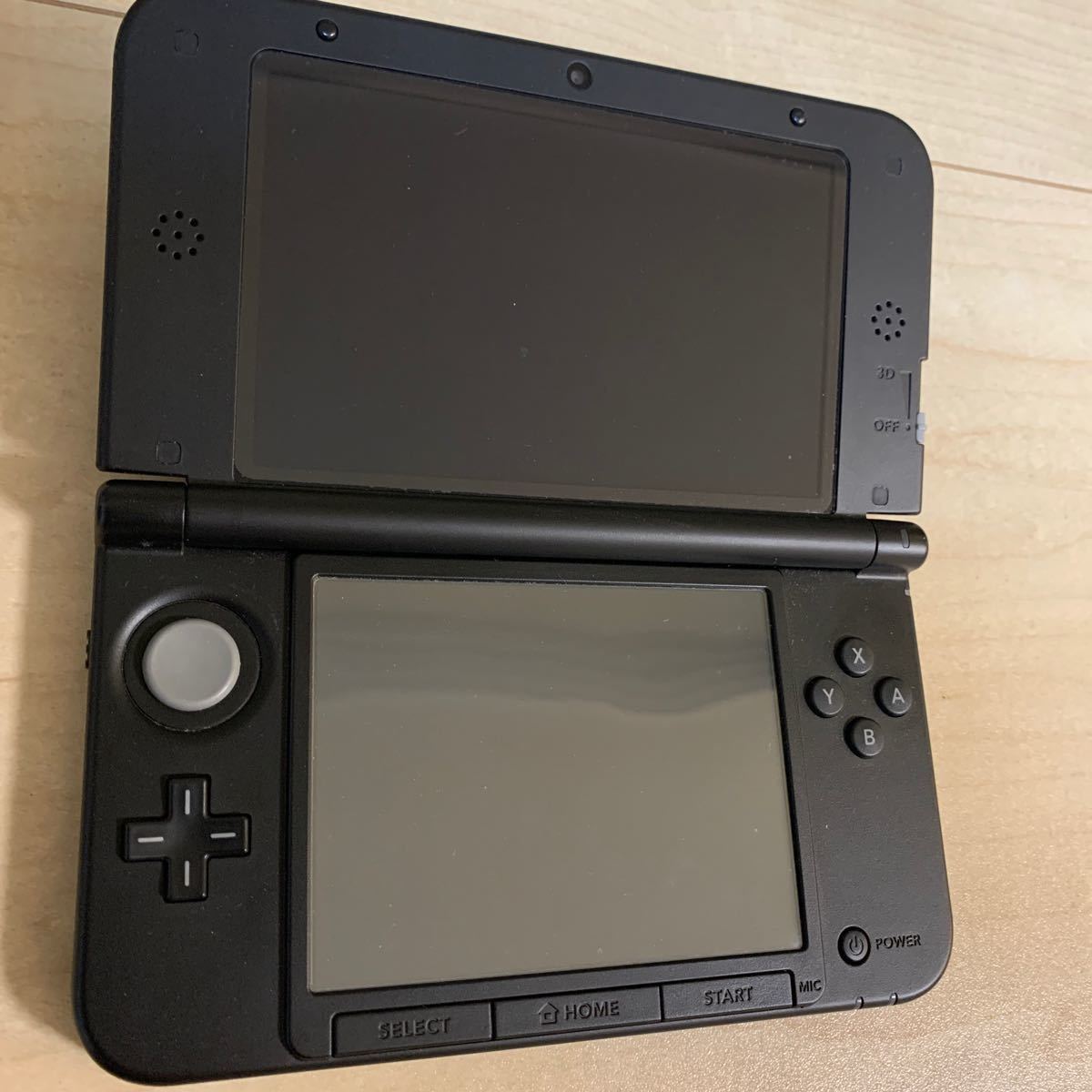 ニンテンドー Nintendo 3DSＬＬ  3DSソフト×4  充電器