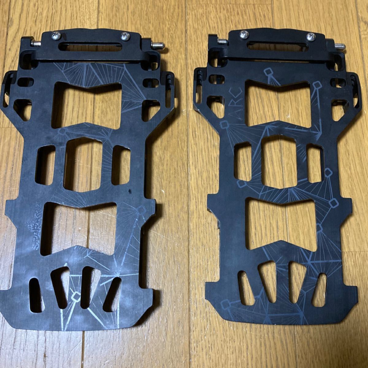 Spark R&D ARC スプリットスノーボード用バインディングMサイズ Spark R&D ARC スプリットスノーボード用バインディングMサイズ