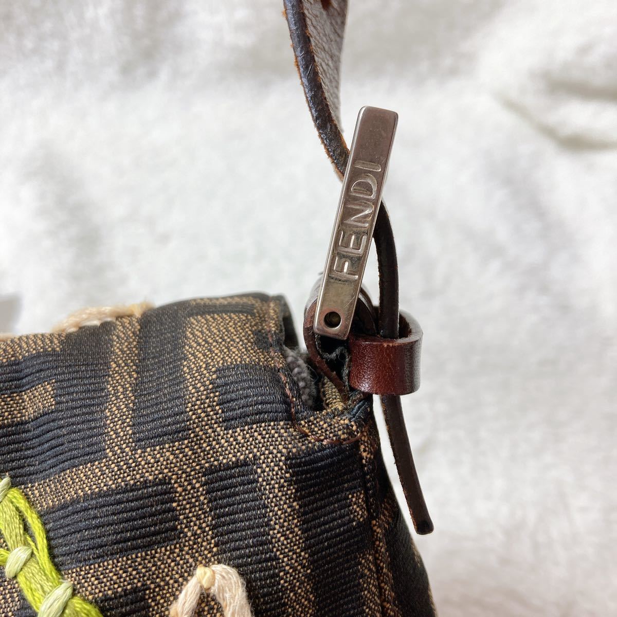 FENDI ズッカ柄&花柄 ミニマンマバゲット FENDI ズッカ柄&花柄 ミニマンマバゲット