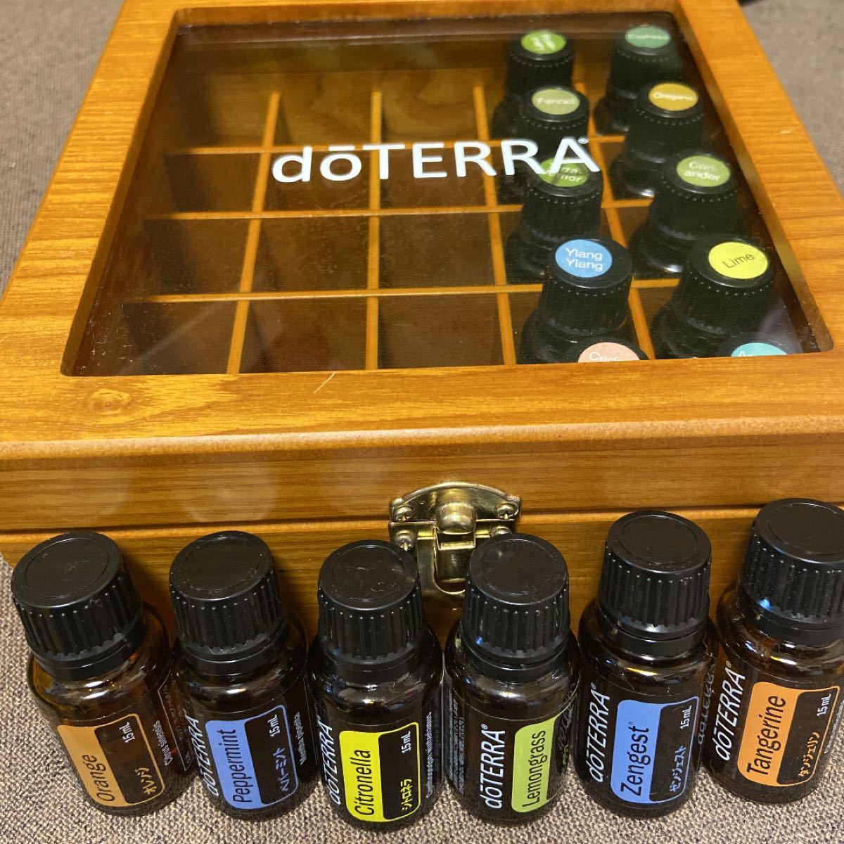 ドテラdoTERRA★オイル6本＋木のケース★おまけ10本付