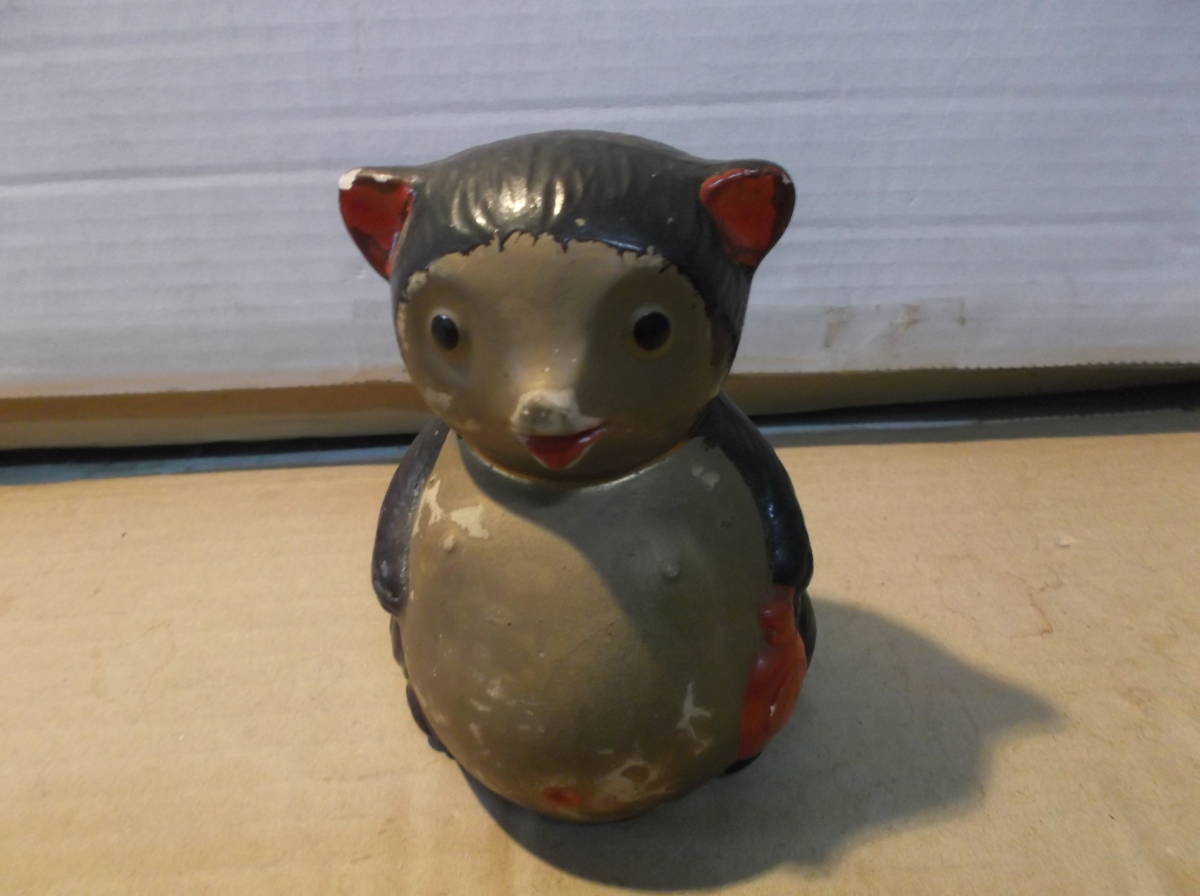 タヌキ　古い　貯金箱　ジャンク品　陶器　昭和レトロ　ビスク　お金入れ　狸　たぬき　動物　アニマル　置物　バンク　送料無料_画像1