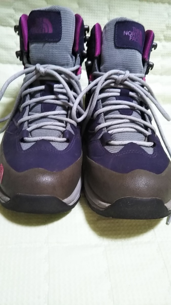 ☆お値下げ☆ザ・ノース・フェイス  トレッキングシューズ　レディース  登山靴　23.5cm