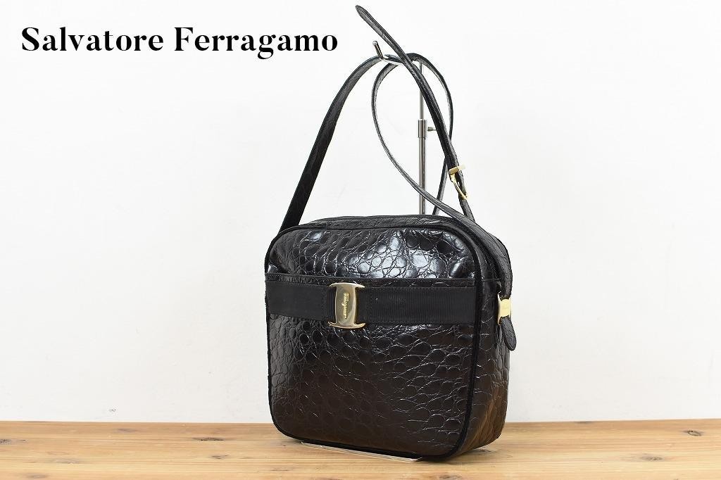 限​定​販​売​】 Salvatore A5813 Ferragamo ショルダーバッグ ボディー