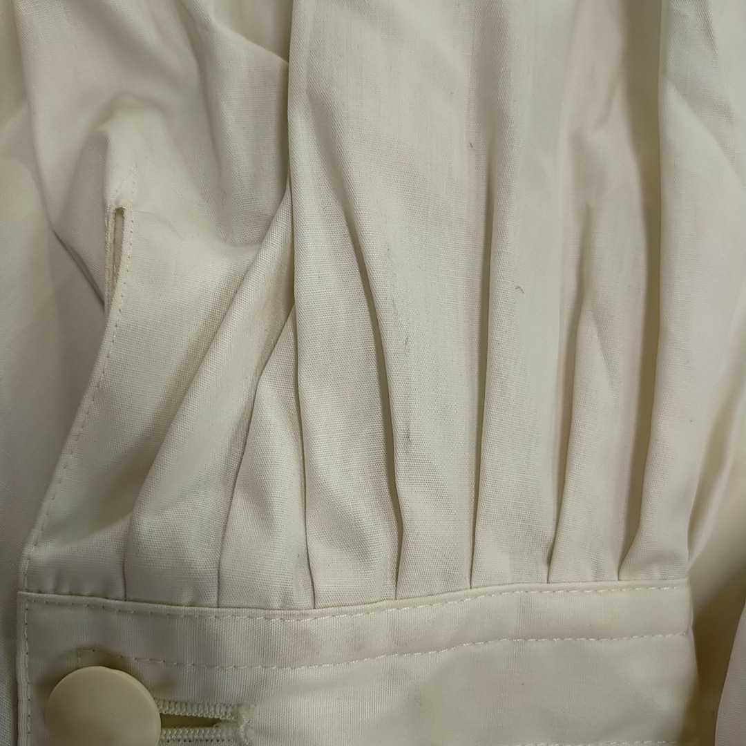 コットン スプリングコート ドレス用コート ライトベージュ MELLOW フォーマルコート 春物コート ステンカラーコート テント型 一枚仕立て_袖口に保管汚れがうっすら見られます