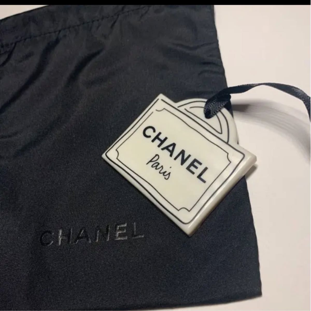 【2点セット】CHANEL シャネル　巾着ポーチ&シャネル　バッグ型 チャーム