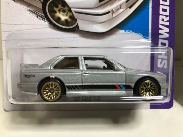 レア 【 2台セット E30 M3 】 '92 BMW M3 / HOT WHEELS ホットウィール 管理B8_画像2