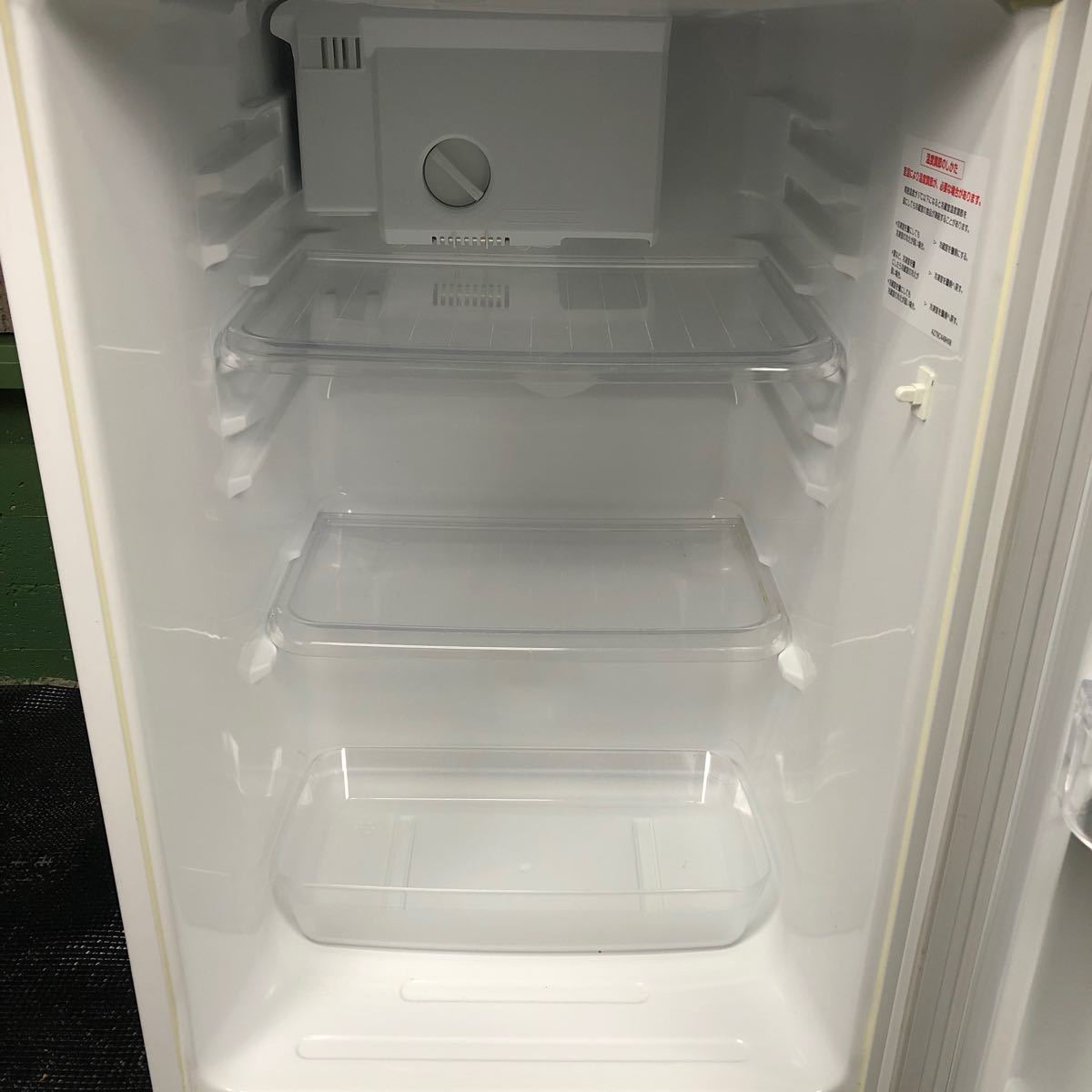 三菱 136L 冷蔵庫 Puria MR-14M【地域限定配送無料】|Yahoo 三菱 136L 冷蔵庫 Puria MR-14M【地域限定配送無料】|Yahoo