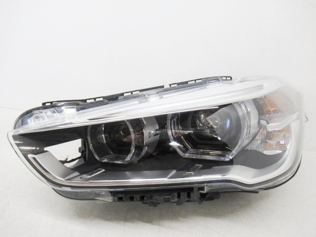 ○【即決有】 BMW X1 F48 純正 左 ヘッドライト LED 63.11-7495005-01