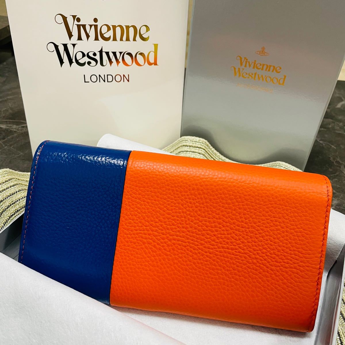 《 新品未使用 》Vivienne Westwood 長財布 チェーンウォレット ヴィヴィアンウエストウッド 長財布レディース