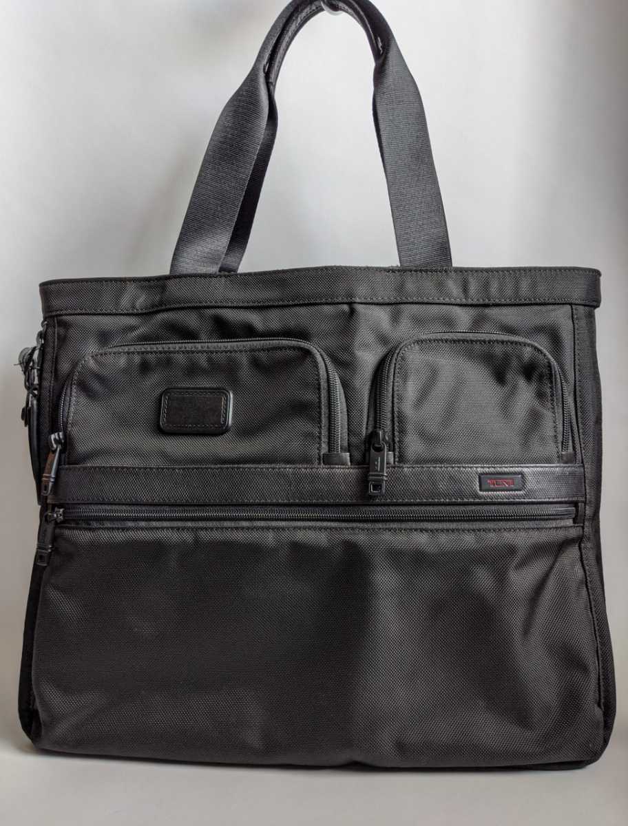 TUMI トートバッグ エクスパンダブル バッグ トゥミ ショルダーバッグ ブラック 品番 26139D2E