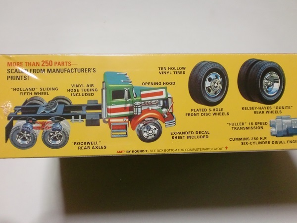 AMT 1/25 オートカー A64B セミ トラクター ヘッド キャブ トレーラー用トラック Autocar A64B Semi Tractor Cab amt 1099 激突 箱難有り_画像2