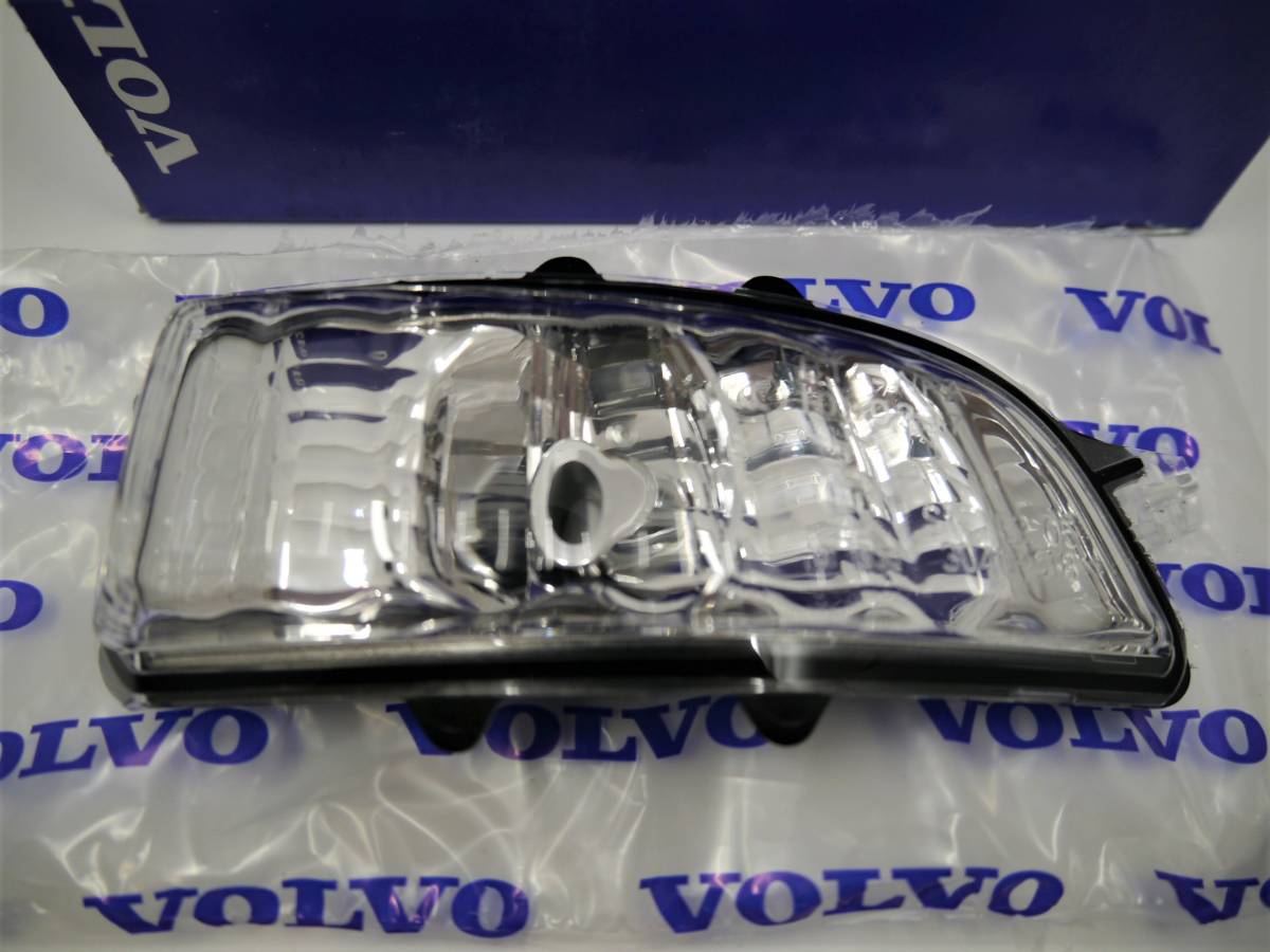 ( including carriage ) VOLVO Volvo C30 C70 S40 S60 S80 V50 V70 right side door mirror winker lamp lens [ Volvo original * new goods ]