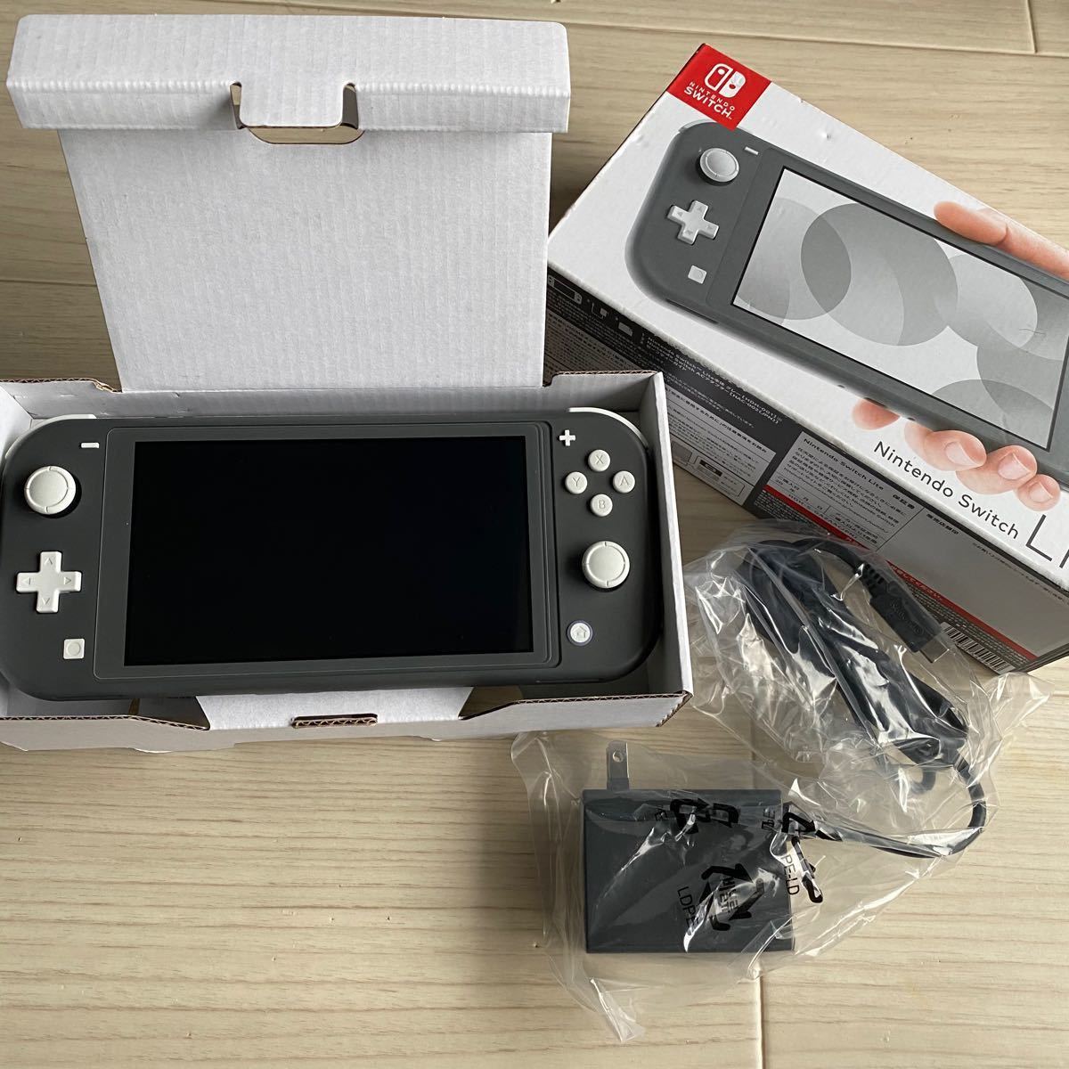 正常美品 Nintendo Switch Lite 箱あり グレー