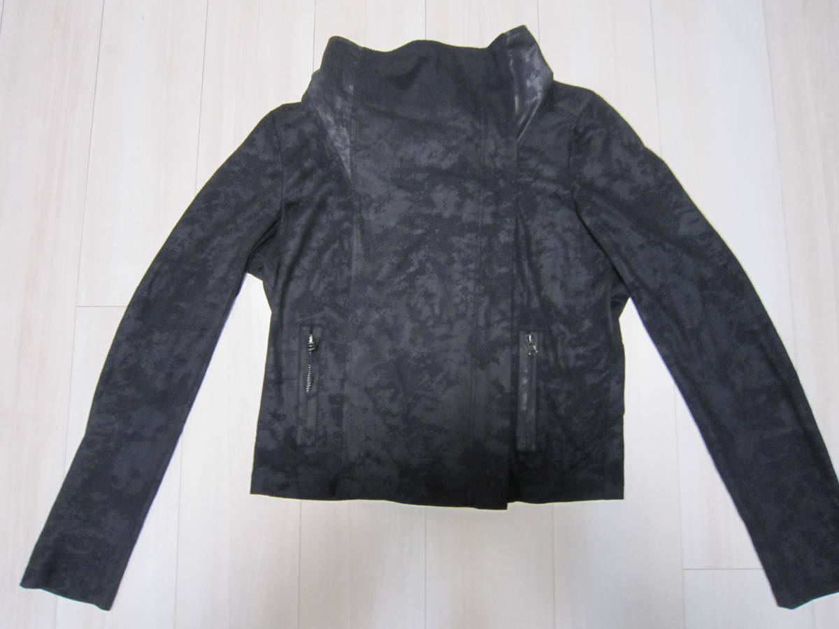 XOXO(ハワイ）黒のスエード風薄手のジャケット　L　美品_画像2