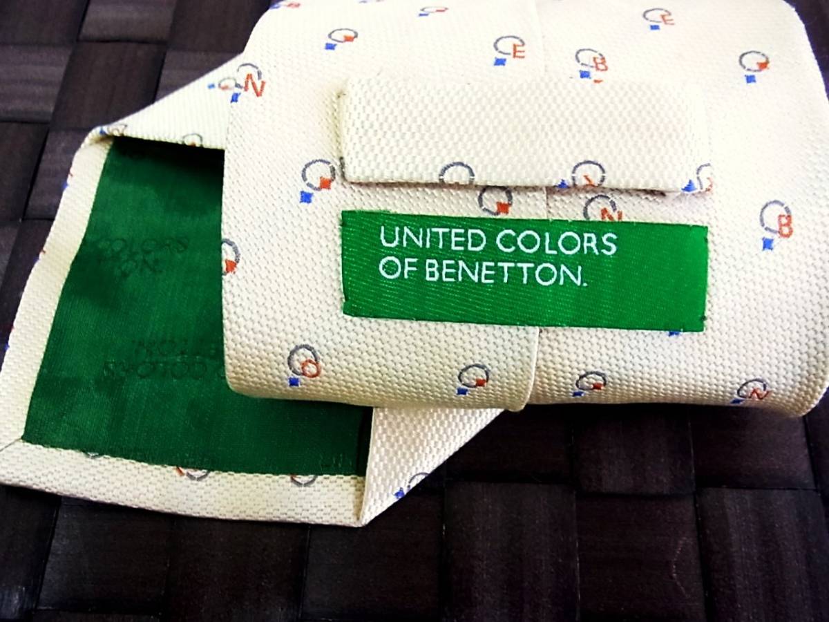 [ special selection ]1446 beautiful goods [ silk 100%] Benetton. necktie 