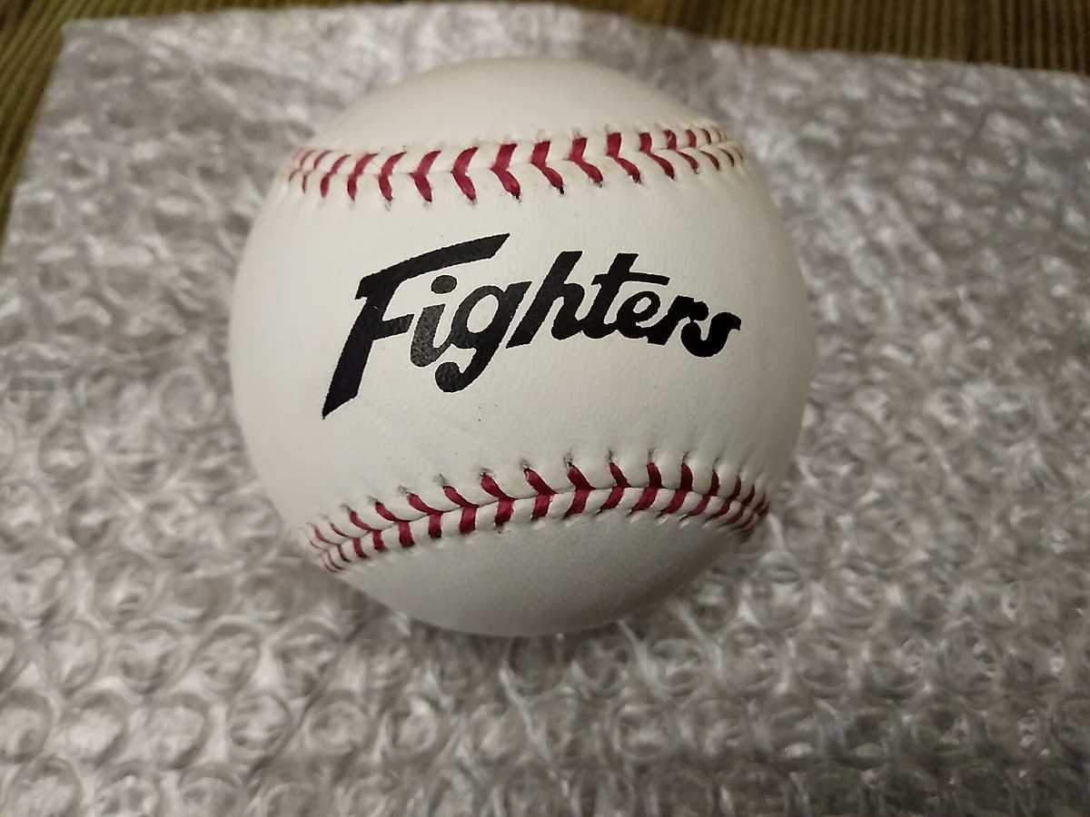 日本ハムファイターズ 旧ロゴ本革練習球 Yahoo Japan Auction Bidding Amp Shopping Support Deputy Service Japamart 日本ハムファイターズ 旧ロゴ本革練習球 Yahoo Japan Auction Bidding Amp Shopping Support Deputy Service Japamart
