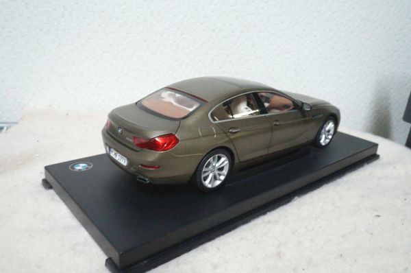 BMW 6シリーズ グランクーペ 1/18 ミニカー_画像2