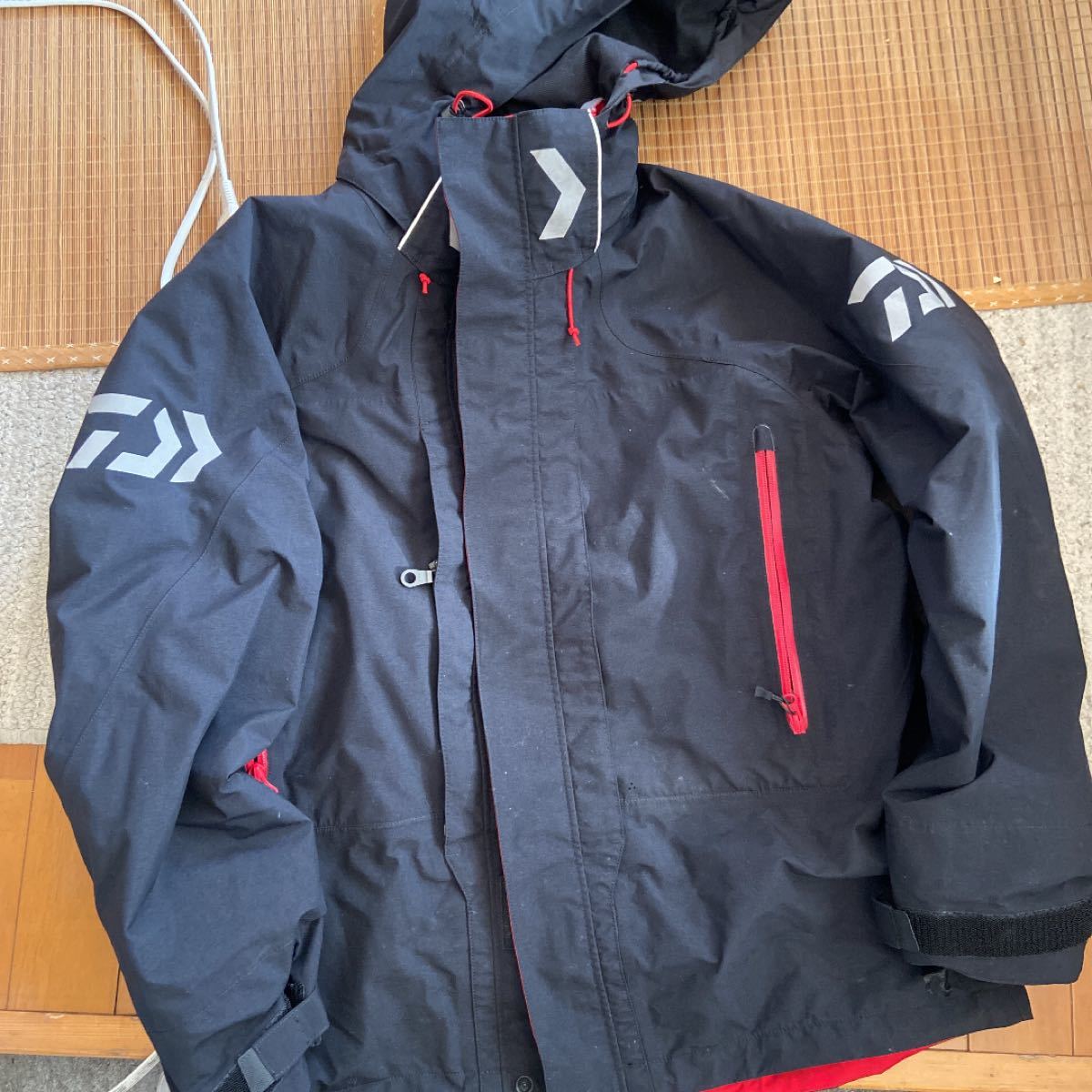 Paypayフリマ ダイワ Dw 1303 ゴアテックス Gore Tex Daiwa レインウェア レインスーツ Paypayフリマ ダイワ Dw 1303 ゴアテックス Gore Tex Daiwa レインウェア レインスーツ