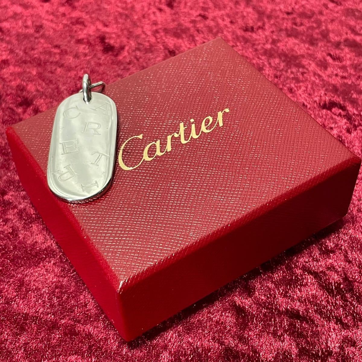 Cartier カルティエ プレート アルファベットロゴ ネックレス