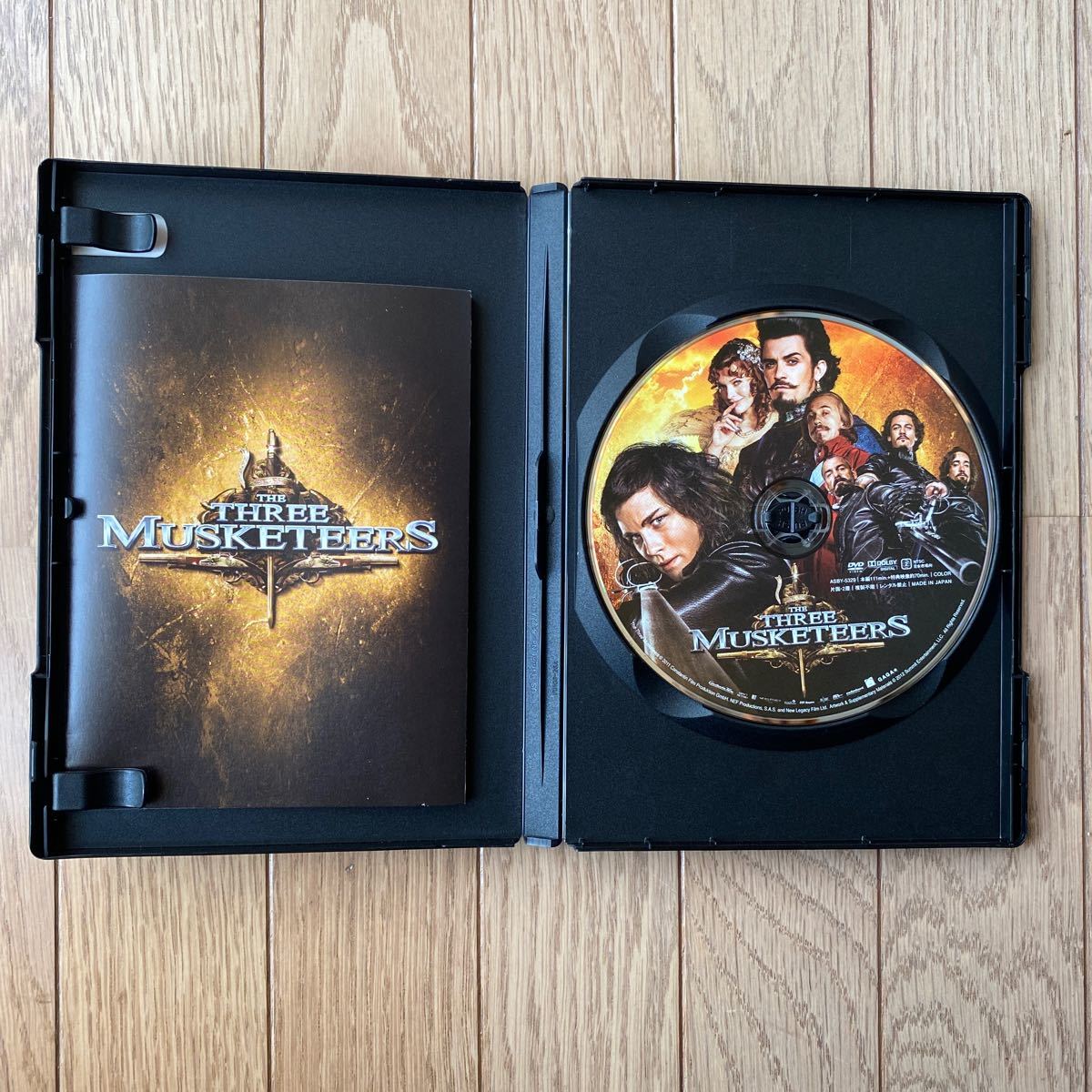 Paypayフリマ Dvd 三銃士 王妃の首飾りとダヴィンチの飛行船 1枚組 Paypayフリマ Dvd 三銃士 王妃の首飾りとダヴィンチの飛行船 1枚組
