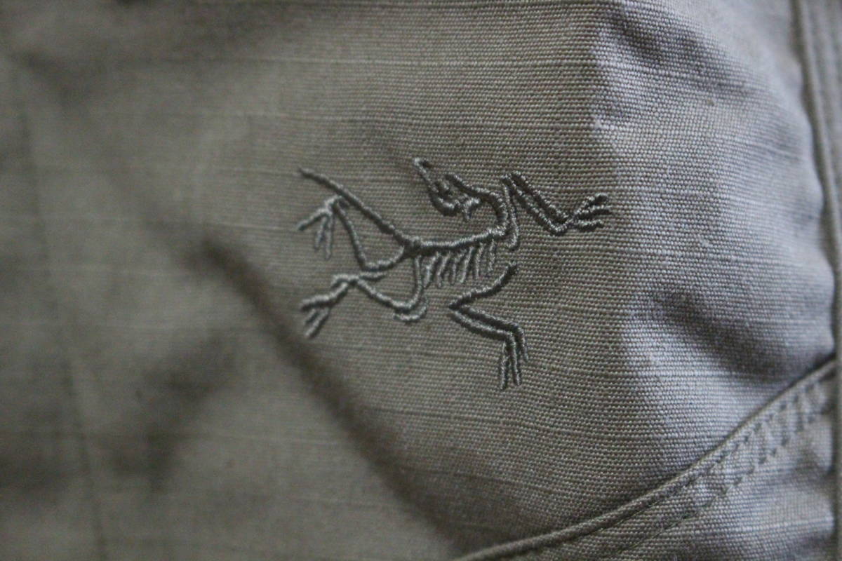 Arc'Teryx Assault Shirt AR LR コンバットシャツ 半袖 カスタム Arc'Teryx Assault Shirt AR LR コンバットシャツ 半袖 カスタム