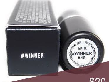 新品　MAC マットリップステック　#winner