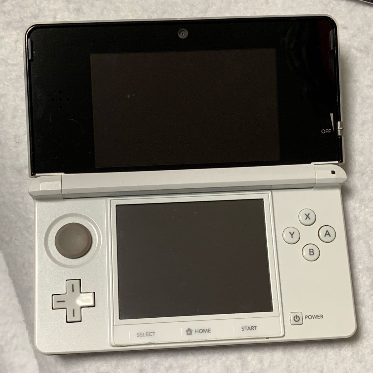 ニンテンドー 3DS ホワイト 本体 タッチペン 充電器 セット 2831