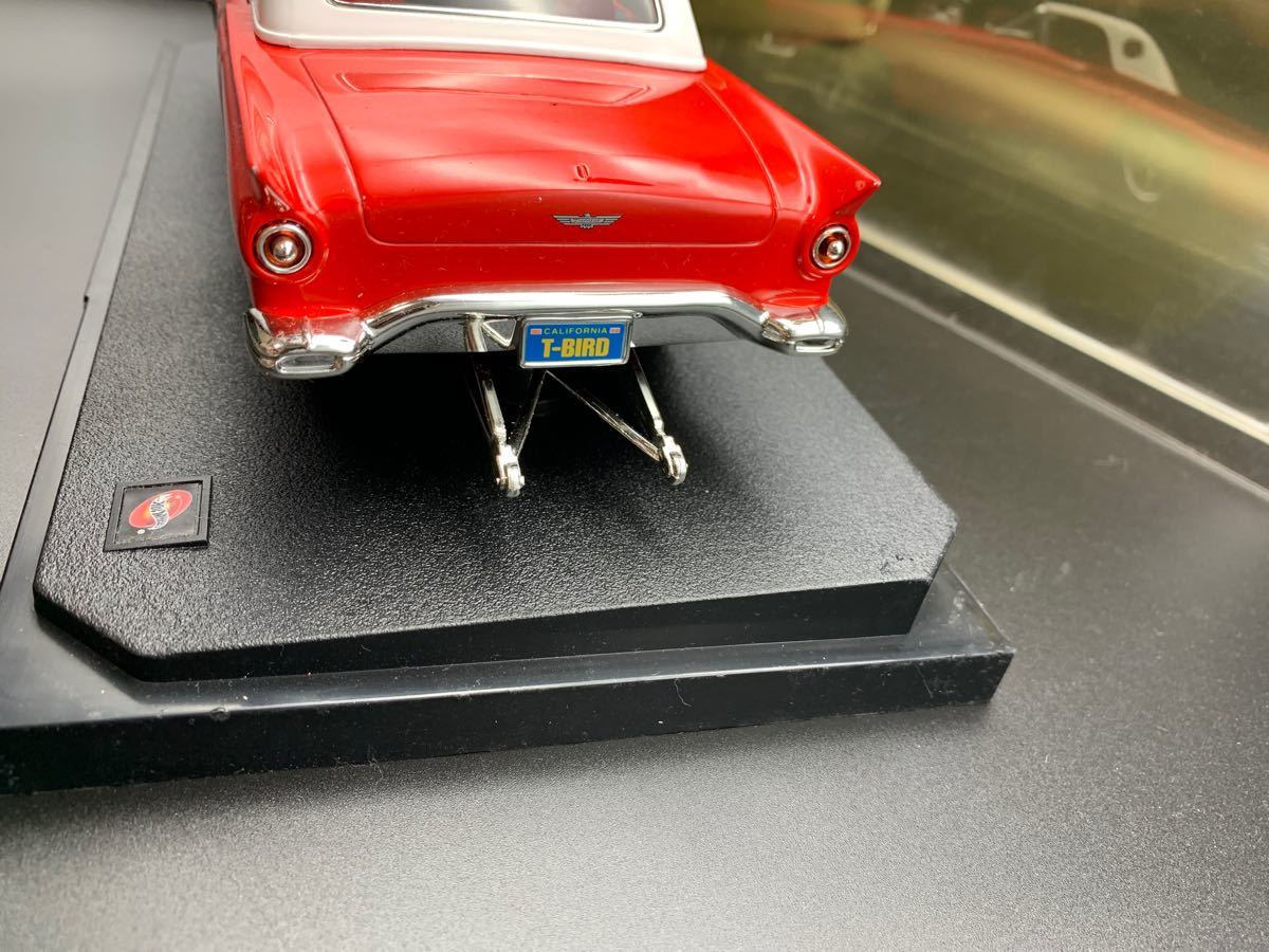 Thunderbird サンダーバード ホットウィール 1:18 