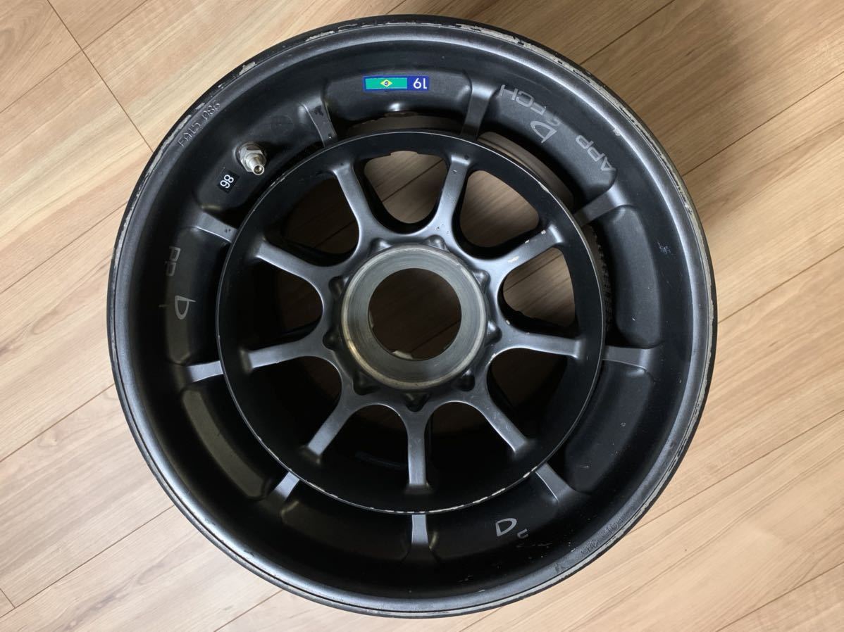 F1実使用 F1 ウィリアムズ 実際使用済み フロントホイール F1実使用 F1 ウィリアムズ 実際使用済み フロントホイール
