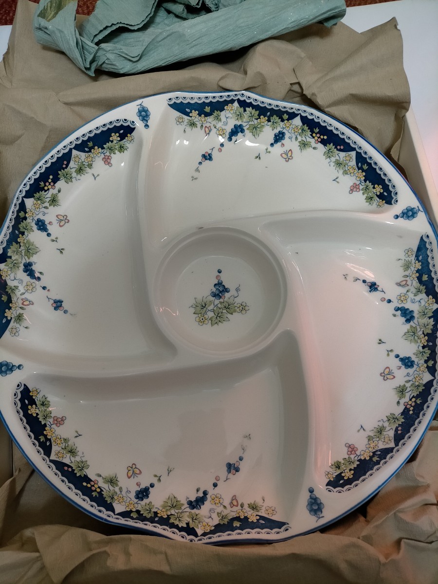 オードブル皿  大きな丸皿  陶器
