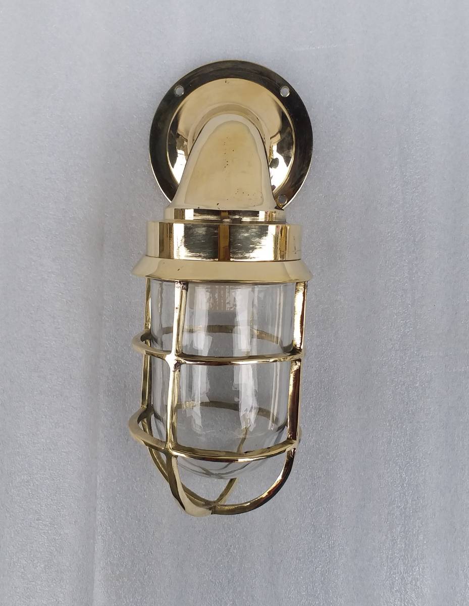 ブラケットライト（真鍮製ランプ）アンティーク調 /wall lamp/壁掛け照明