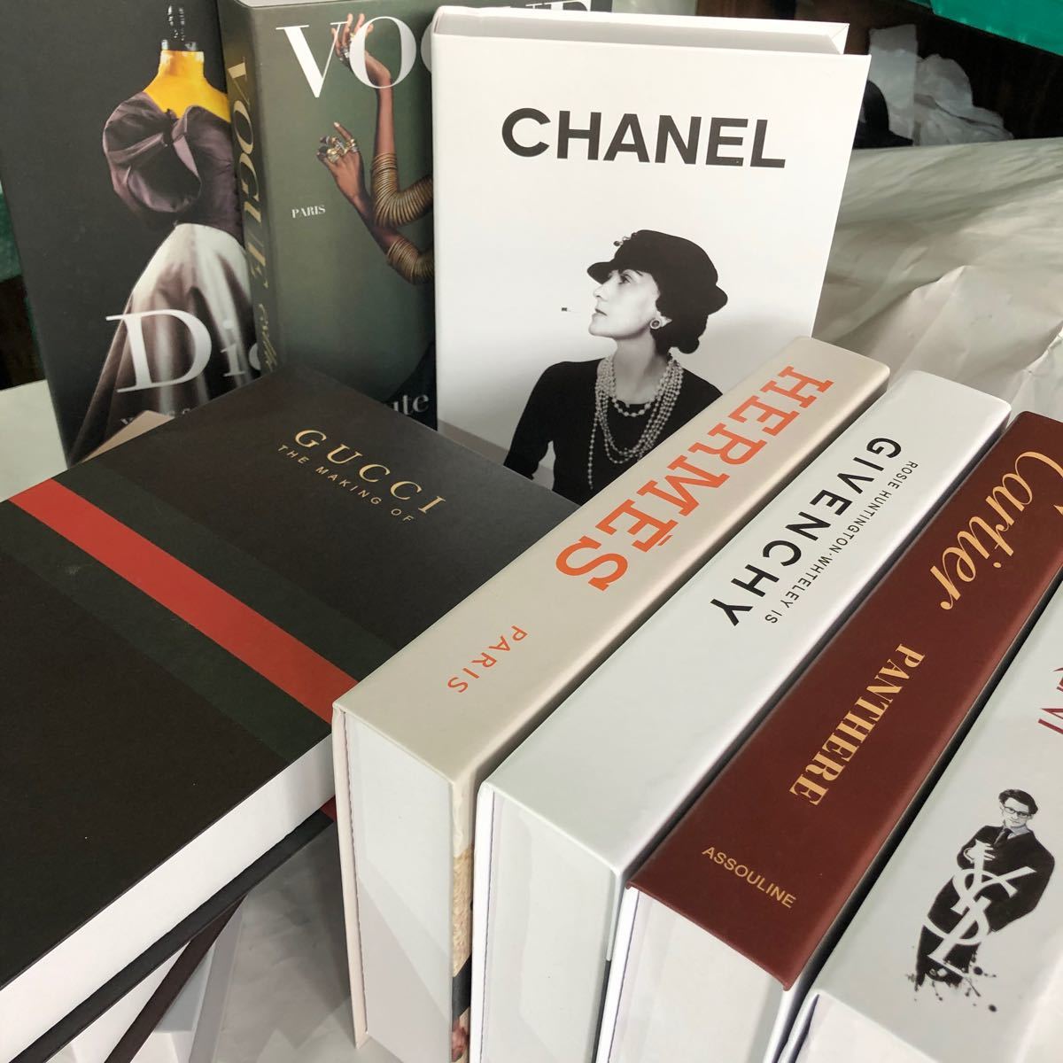 Paypayフリマ 10冊セット ダミーブック インテリア インスタ 雑貨 インスタ映え フェイクブック Chanel グッチ オシャレ雑貨 お得 Paypayフリマ 10冊セット ダミーブック インテリア インスタ 雑貨 インスタ映え フェイクブック Chanel グッチ オシャレ雑貨 お得