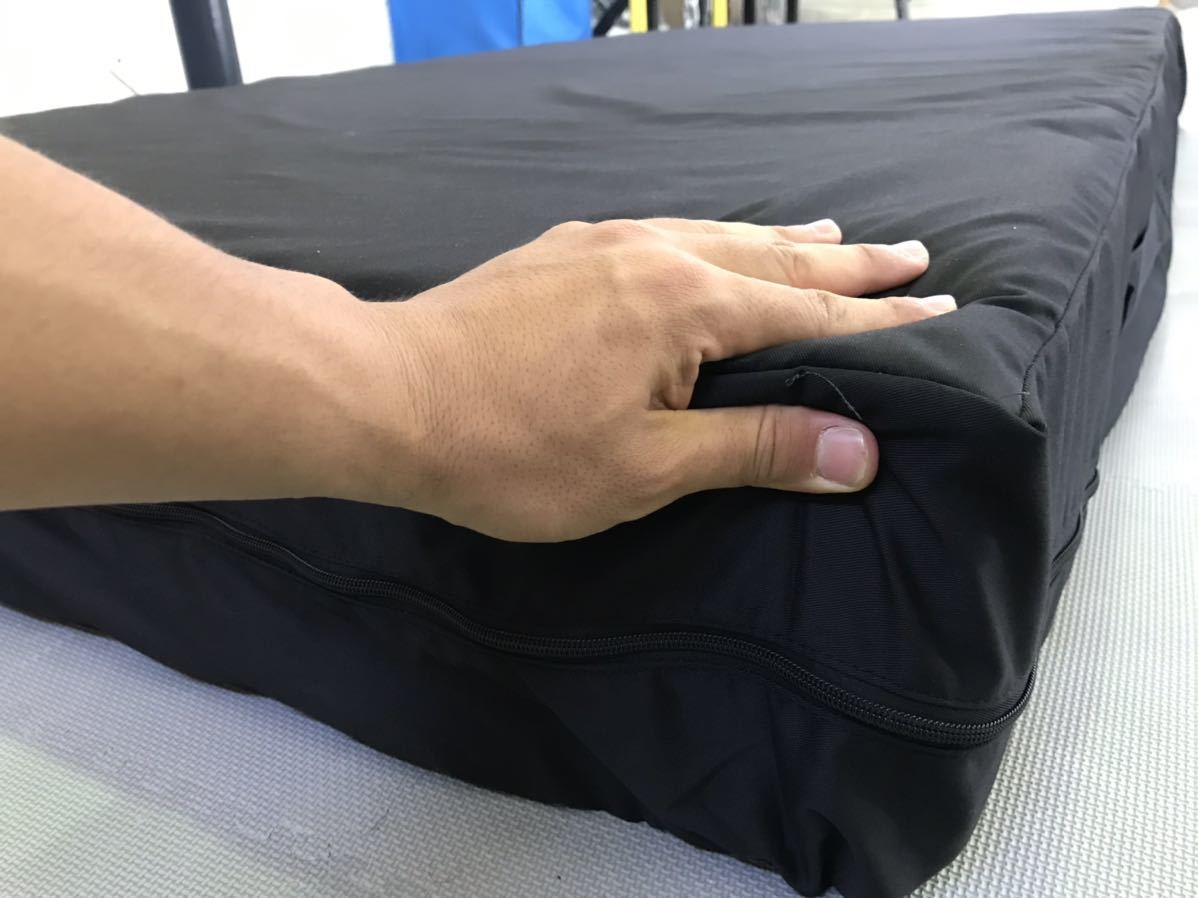 体操安全マット!安心の厚み20cm☆クラッシュパッド(折りたたみ 体操安全マット!安心の厚み20cm☆クラッシュパッド(折りたたみ