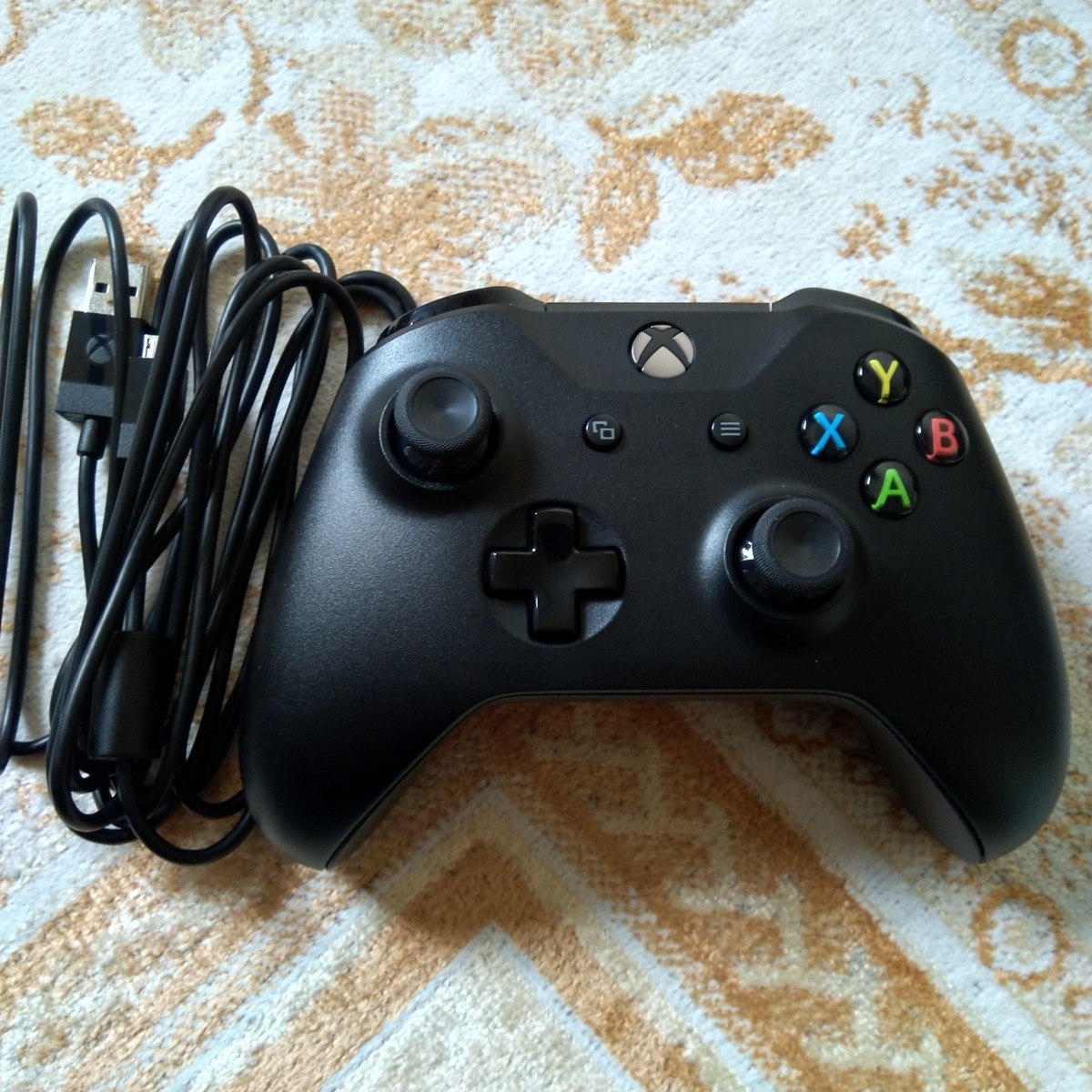 Paypayフリマ Xbox One Usbケーブル付 ワイヤレスコントローラー Windows Bluetooth対応