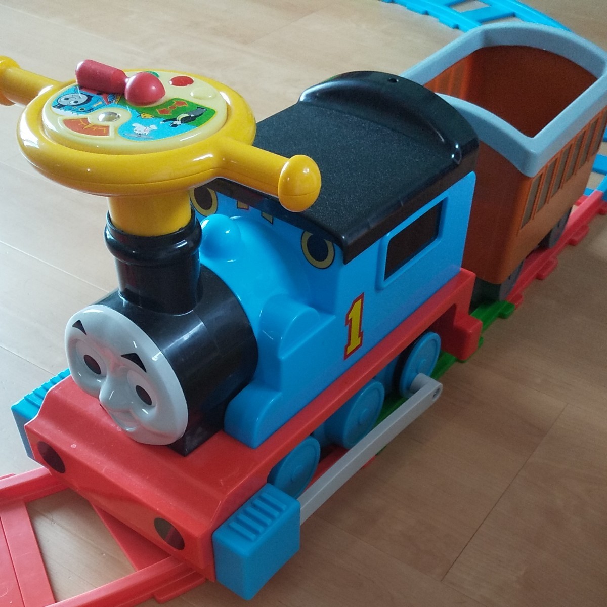 PayPayフリマ|きかんしゃトーマス 電動乗用 スタンダードセット 8の字延長レール だ円形になる延長レール 4点セット ワールド 野中製作所 PayPayフリマ|きかんしゃトーマス 電動乗用 スタンダードセット 8の字延長レール だ円形になる延長レール 4点セット ワールド 野中製作所