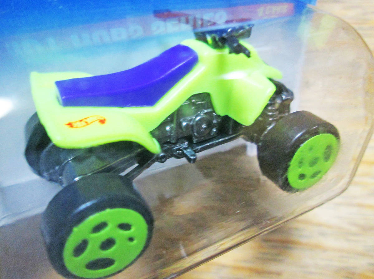 最安プラン ミニカー☆マテル ☆絶版レア珍車☆ビンテージ SUZUKI 四輪 LT オートバイ