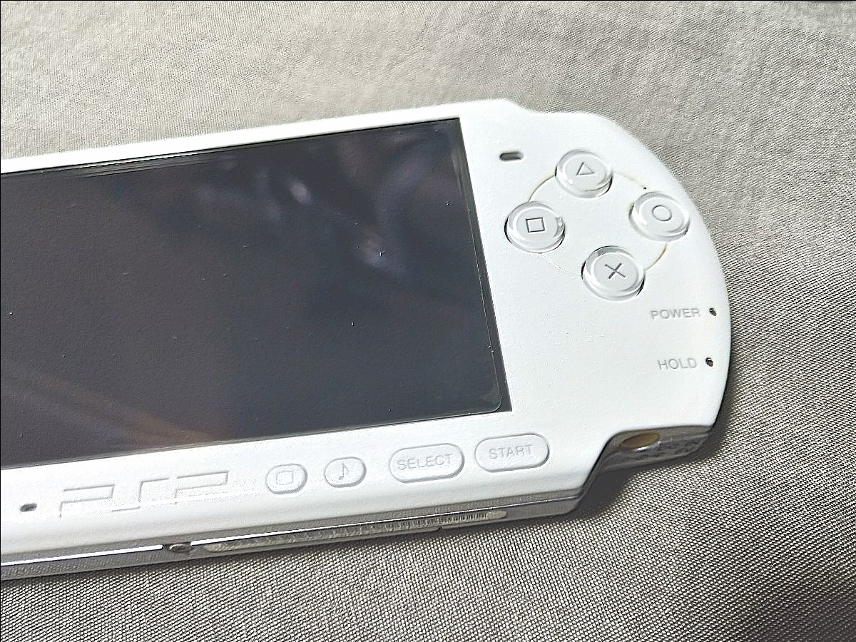 PSP-3000 本体　バッテリーなし パールホワイト